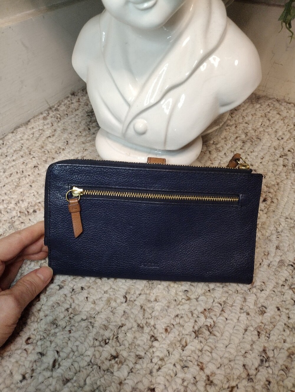 Fossil Emma Navy & Multi Abstract Floral Zip Clutch Pebbled Leather Wallet - Picture 7 of 8